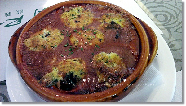 里約歐義廚房(板橋店)：<體驗>里約Rio歐義廚房 氣氛裝潢一級棒! (近板橋府中站)