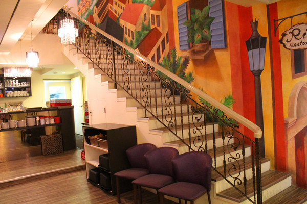 里約歐義廚房(板橋店)：[台北]不可置信! 一整隻魷魚上菜了!!!!