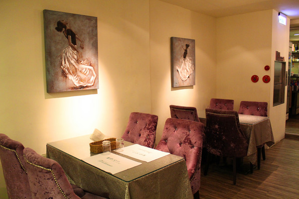 里約歐義廚房(板橋店)：[台北]不可置信! 一整隻魷魚上菜了!!!!