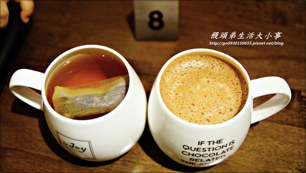 in Joy chocolate：【食記／新北市】甜甜蜜蜜的下午茶♪♪in Joy chocolate♪♪