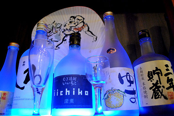 八丼餚：【汐止】八丼餚。讓人允指回味的醋生蚵