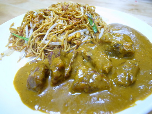 越南美食：＜新北｜汐止｜東南亞美食＞皇家牛腩咖哩好好吃～越南美食！！！