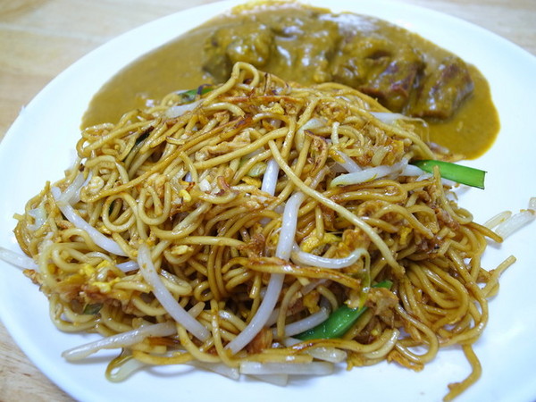 越南美食：＜新北｜汐止｜東南亞美食＞皇家牛腩咖哩好好吃～越南美食！！！