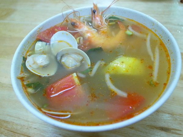 越南美食：＜新北｜汐止｜東南亞美食＞皇家牛腩咖哩好好吃～越南美食！！！