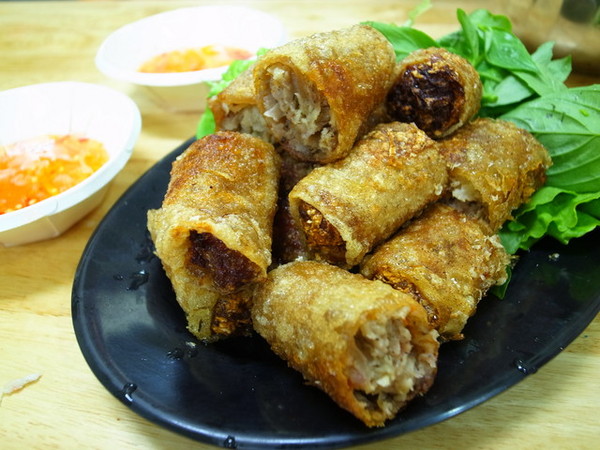 越南美食：＜新北｜汐止｜東南亞美食＞皇家牛腩咖哩好好吃～越南美食！！！