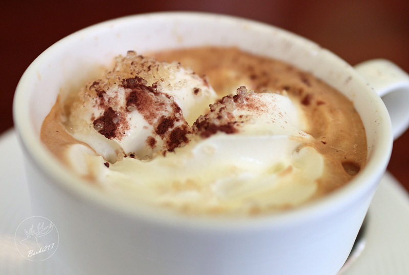 Banbi217 美食旅遊: [台北大安區]咖啡小自由 Libero Coffee&Bar,金華街、永康街商圈咖啡館與酒吧(捷運東門站)