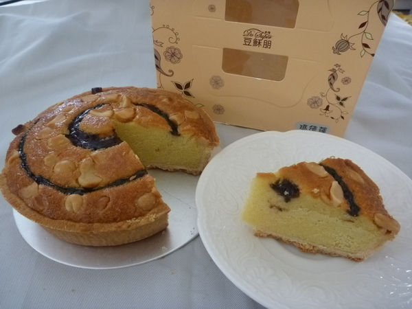 豆穌朋迷你泡芙：【試吃】美味歐式蛋糕瑪德蓮派-豆穌朋