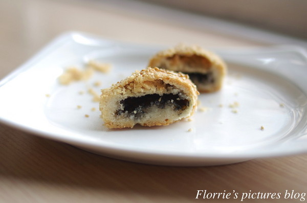 老中央燒餅店:新店區美食~老中央燒餅~皮酥餡多的燒餅!