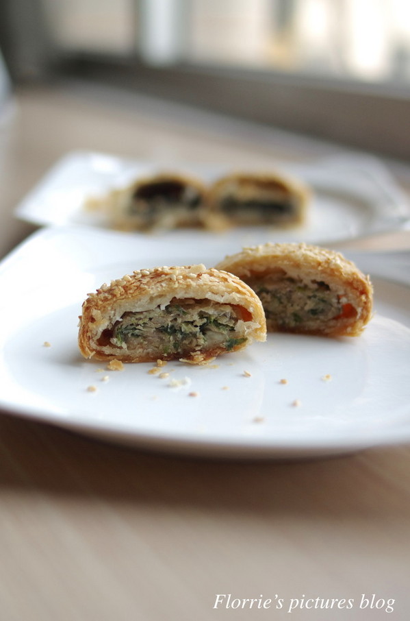 老中央燒餅店:新店區美食~老中央燒餅~皮酥餡多的燒餅!