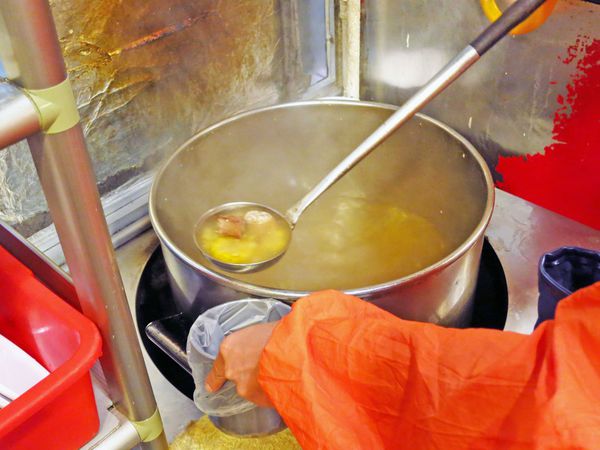 【永和美食】廣東正龍城烤鴨-永和超人氣燒臘店