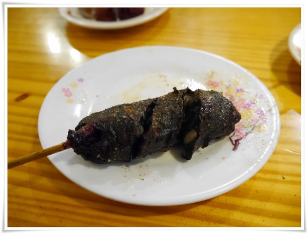 烤堂(德和店)：【永和】烤堂(得和店)－N訪！！！單點式平價炭烤串燒，宵夜好去處。激推煉乳銀絲捲、烤豆皮、墨魚香腸、臭豆腐