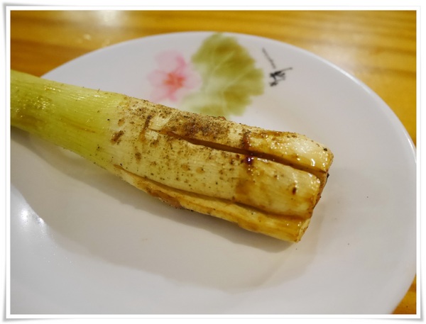 烤堂(德和店)：【永和】烤堂(得和店)－N訪！！！單點式平價炭烤串燒，宵夜好去處。激推煉乳銀絲捲、烤豆皮、墨魚香腸、臭豆腐