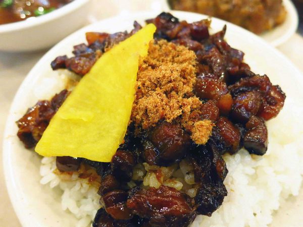 【永和】下港米糕排骨酥店-在地推薦美食