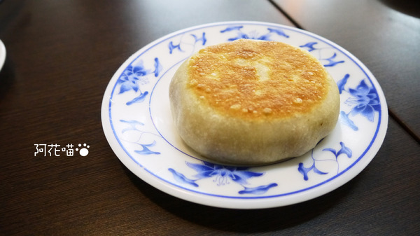 普園北平餡餅粥店：【永安市場│中式】湯汁一直流！爆炸湯汁小龍包，CP值高的酸菜白肉火鍋大推薦『普園北平餡餅粥』