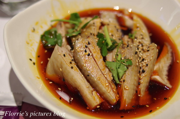 川蜀食尚(環球購物中心):中和區美食~川蜀食尚 新川菜料理~新式川菜料理店嚐過沒?