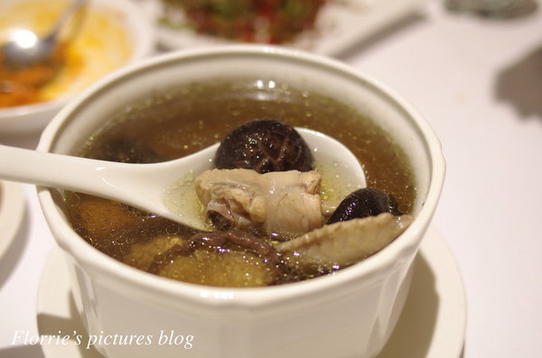 川蜀食尚(環球購物中心):中和區美食~川蜀食尚 新川菜料理~新式川菜料理店嚐過沒?