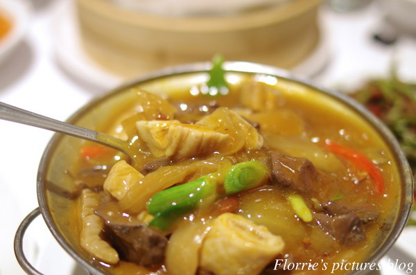 川蜀食尚(環球購物中心):中和區美食~川蜀食尚 新川菜料理~新式川菜料理店嚐過沒?