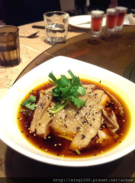 川蜀食尚(環球購物中心):融合時尚與美味的川菜。川蜀食尚