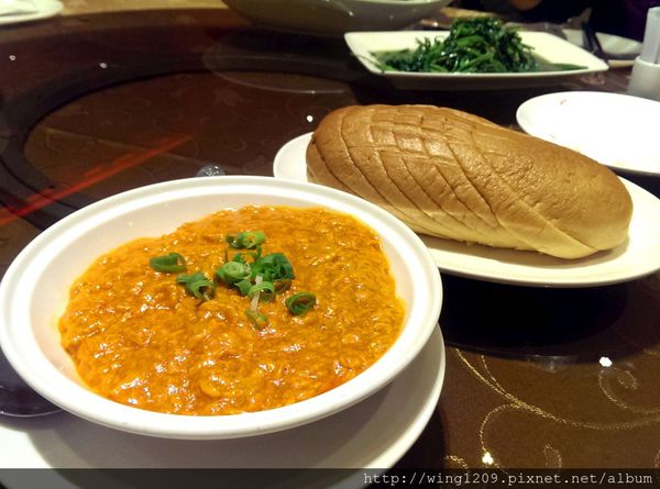 川蜀食尚(環球購物中心):融合時尚與美味的川菜。川蜀食尚