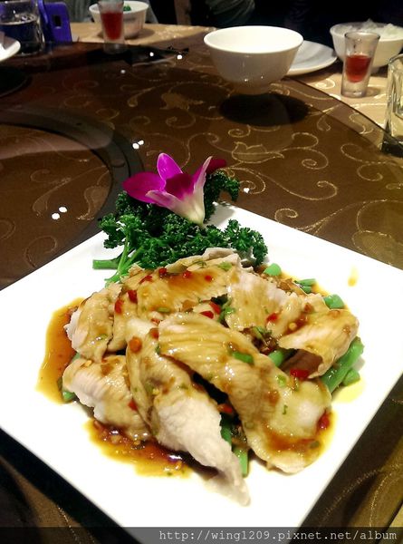 川蜀食尚(環球購物中心):融合時尚與美味的川菜。川蜀食尚