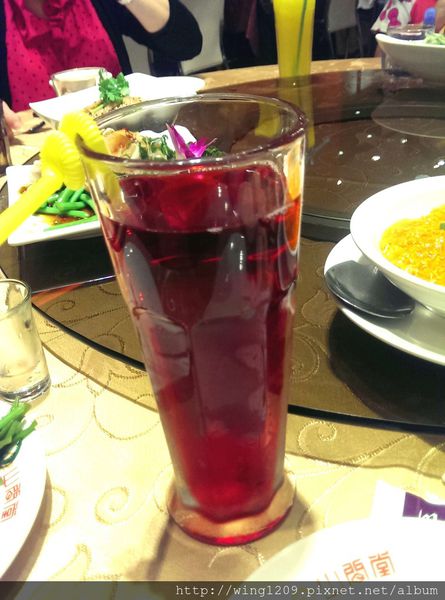 川蜀食尚(環球購物中心):融合時尚與美味的川菜。川蜀食尚