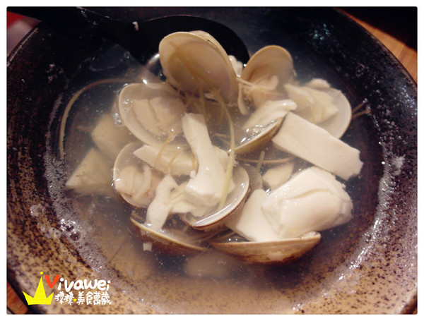 酌屋：台北內湖區｜有live演唱的燒肉串燒日式居酒屋『酌屋燒肉居酒屋』 串燒 燒烤 啤酒 喝酒 松阪豬 烤麻糬  駐唱 消夜 深夜食堂