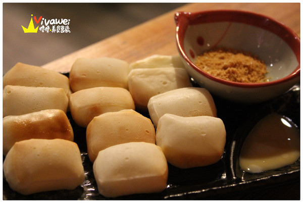 酌屋：台北內湖區｜有live演唱的燒肉串燒日式居酒屋『酌屋燒肉居酒屋』 串燒 燒烤 啤酒 喝酒 松阪豬 烤麻糬  駐唱 消夜 深夜食堂