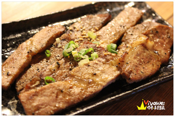 酌屋：台北內湖區｜有live演唱的燒肉串燒日式居酒屋『酌屋燒肉居酒屋』 串燒 燒烤 啤酒 喝酒 松阪豬 烤麻糬  駐唱 消夜 深夜食堂