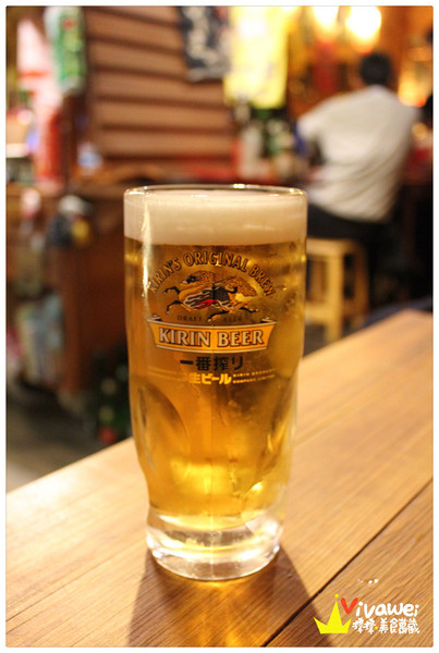 酌屋：台北內湖區｜有live演唱的燒肉串燒日式居酒屋『酌屋燒肉居酒屋』 串燒 燒烤 啤酒 喝酒 松阪豬 烤麻糬  駐唱 消夜 深夜食堂