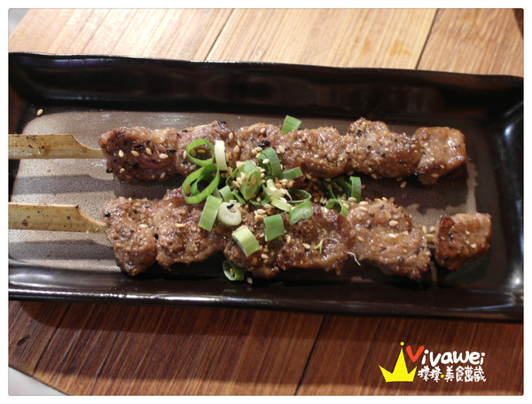 酌屋：台北內湖區｜有live演唱的燒肉串燒日式居酒屋『酌屋燒肉居酒屋』 串燒 燒烤 啤酒 喝酒 松阪豬 烤麻糬  駐唱 消夜 深夜食堂