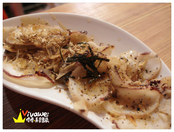 酌屋：台北內湖區｜有live演唱的燒肉串燒日式居酒屋『酌屋燒肉居酒屋』 串燒 燒烤 啤酒 喝酒 松阪豬 烤麻糬  駐唱 消夜 深夜食堂