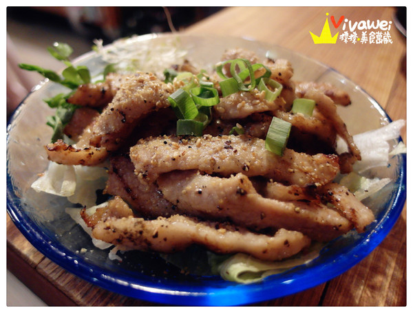 酌屋：台北內湖區｜有live演唱的燒肉串燒日式居酒屋『酌屋燒肉居酒屋』 串燒 燒烤 啤酒 喝酒 松阪豬 烤麻糬  駐唱 消夜 深夜食堂