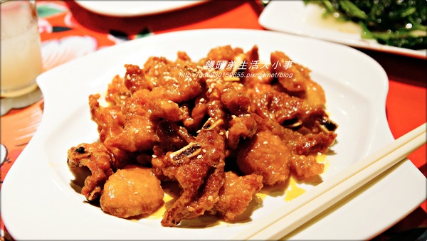 幸福宴民族文化餐館:【食記/新北市】超復古餐廳~讓你回到50年代的好滋味♪♪幸福宴民族文化餐館♪♪