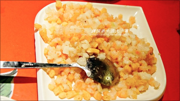 幸福宴民族文化餐館:【食記/新北市】超復古餐廳~讓你回到50年代的好滋味♪♪幸福宴民族文化餐館♪♪