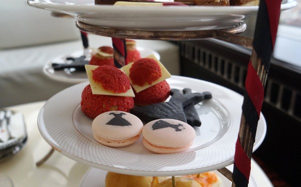 香格里拉台北遠東國際大飯店-馬可波羅餐廳:馬可波羅 ♥ 38樓下午茶 ♥ 小黑裙聖誕派對