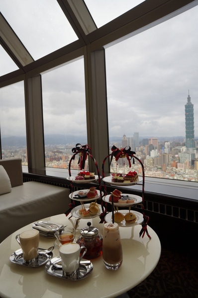 香格里拉台北遠東國際大飯店-馬可波羅餐廳:馬可波羅 ♥ 38樓下午茶 ♥ 小黑裙聖誕派對