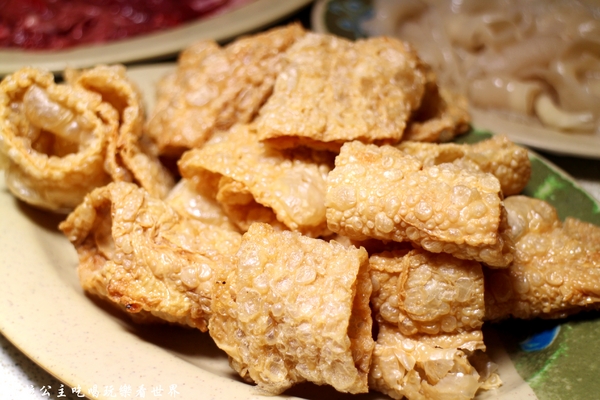 霸味薑母鴨:三重薑母鴨火鍋『霸味薑母鴨(全台總店)』吃過都說讚/消夜/可外帶