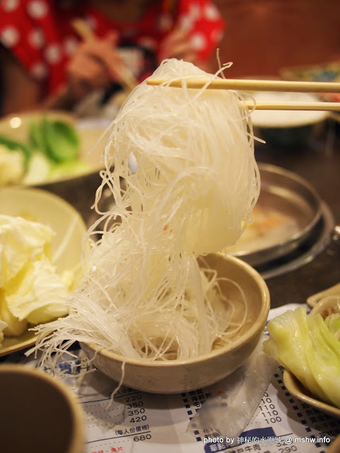 悅來涮涮鍋(三和一店):【食記】新北悅來日式涮涮鍋三和一店@三重MRT三重國小 : 食材新鮮,價格平實~惟環境有改善空間