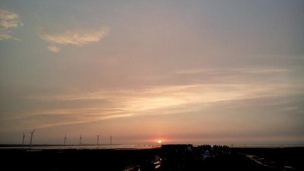 高美溼地:【台中清水.高美濕地】台中最美的溼地 ☆夏日戲水 四季觀夕陽 假日親子出遊好去處