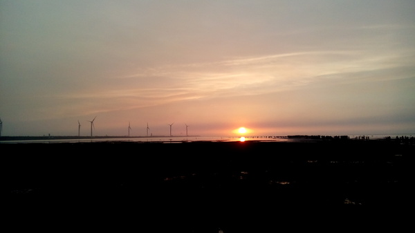 高美溼地:【台中清水.高美濕地】台中最美的溼地 ☆夏日戲水 四季觀夕陽 假日親子出遊好去處