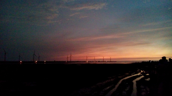 高美溼地:【台中清水.高美濕地】台中最美的溼地 ☆夏日戲水 四季觀夕陽 假日親子出遊好去處