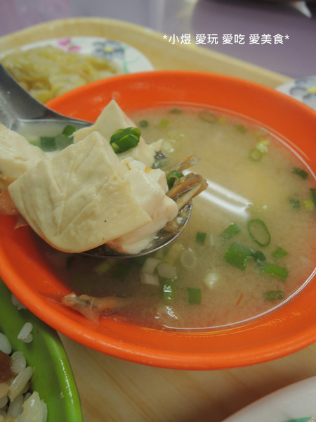 五燈獎豬腳：五燈獎豬腳(三重店)---皮Q肉嫩，用豬腳皮做的滷肉飯你吃過嗎？？？