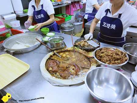 【台北】五燈獎豬腳、魯肉飯