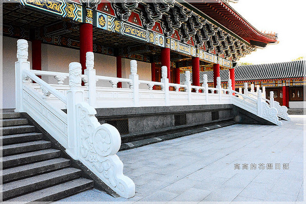 高雄市孔子廟(The Confucius temple at Kaohsiung)：【高雄】左營區。高雄左營孔子廟