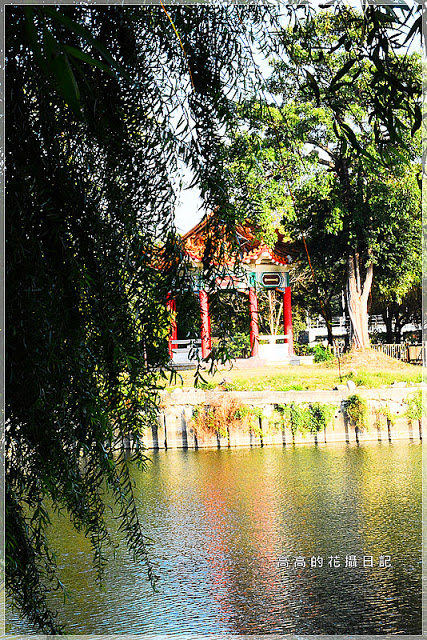 高雄市孔子廟(The Confucius temple at Kaohsiung)：【高雄】左營區。高雄左營孔子廟