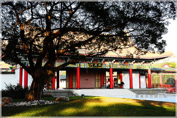高雄市孔子廟(The Confucius temple at Kaohsiung)：【高雄】左營區。高雄左營孔子廟