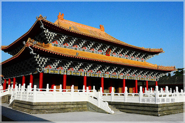 高雄市孔子廟(The Confucius temple at Kaohsiung)：【高雄】左營區。高雄左營孔子廟