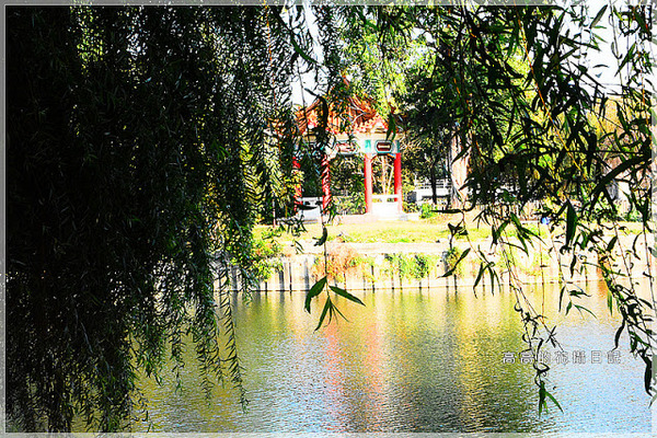 高雄市孔子廟(The Confucius temple at Kaohsiung)：【高雄】左營區。高雄左營孔子廟
