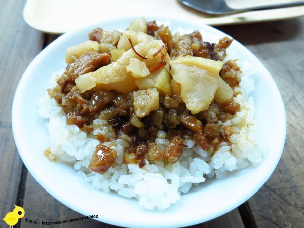 【蘆洲】黃記甲品香-好喝的排骨酥湯