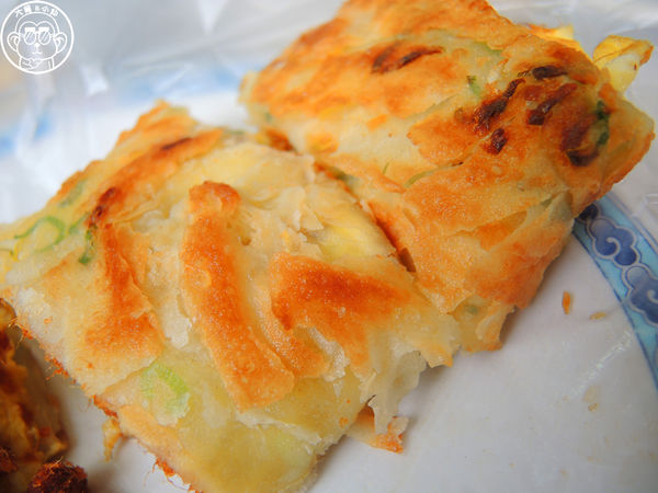 上海蛋餅大王:呷飽祙【新北三重・上海蛋餅豆漿大王】排隊銷魂脆皮蛋餅